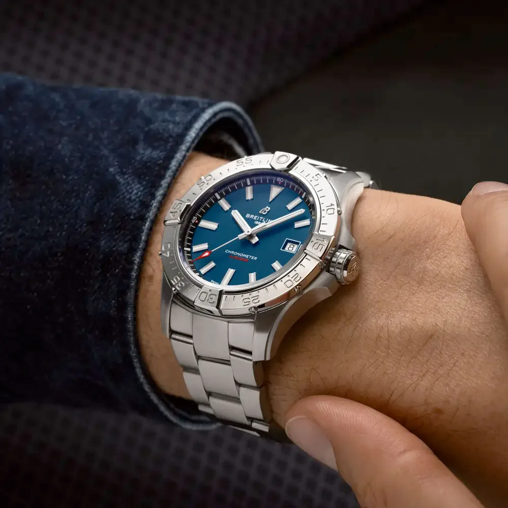 Breitling A17328101C1A1 Avenger Automatic 42 Stainless Steel Blue Dial Watch - Image 3