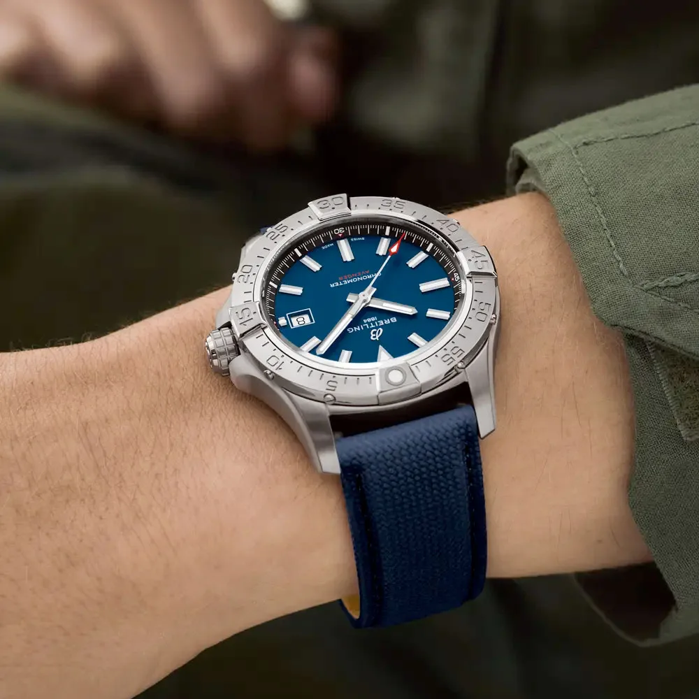 Breitling A17328101C1X1 Avenger Automatic 42 Stainless Steel Blue Dial Watch - Image 2