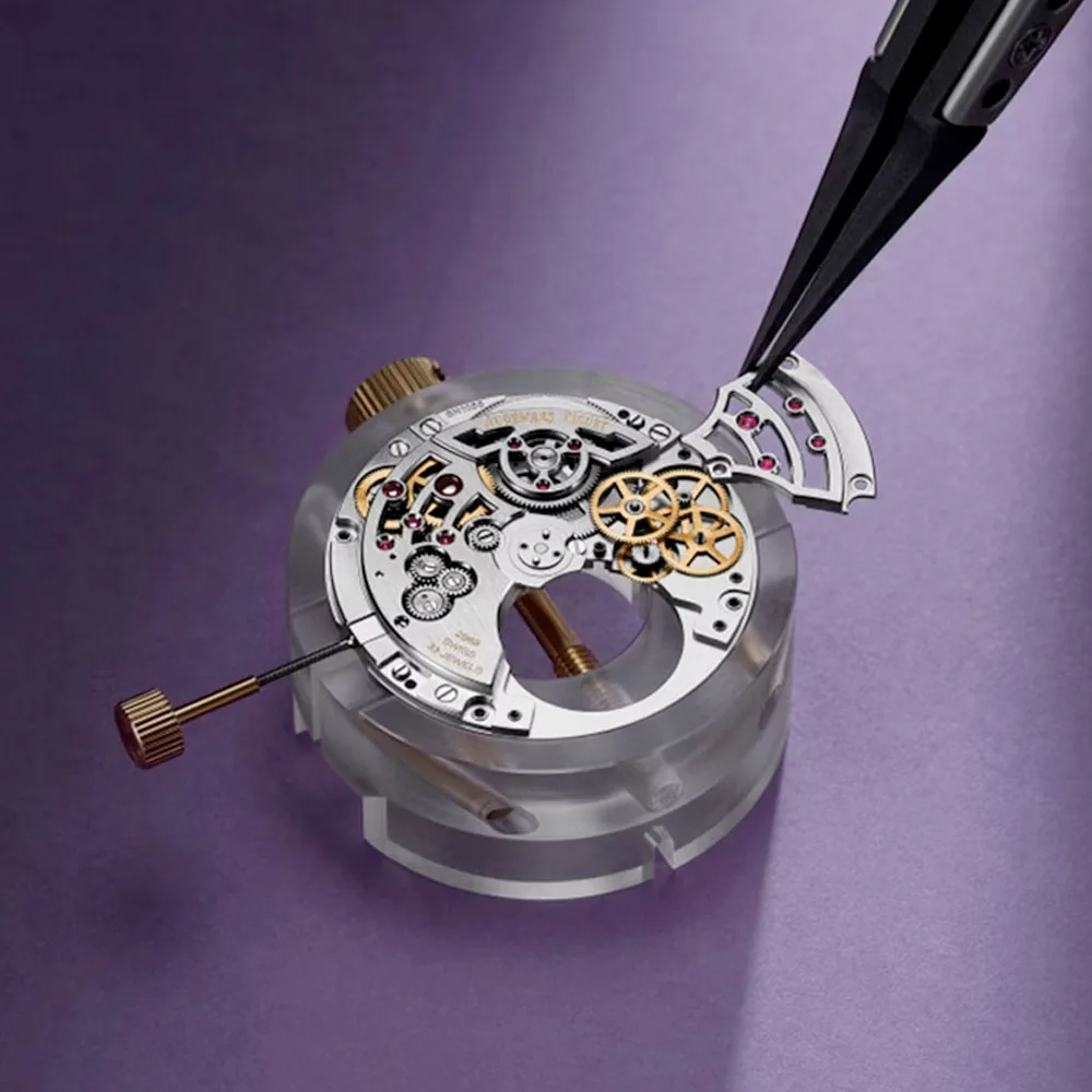 Audemars Piguet 26660St.oo.1356St.02 Royal Oak Selfwinding Flying Tourbillon Extra-Thin Rd#3 Purple Dial Watch - Image 3